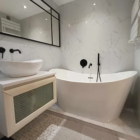 Dwupokojowy 51 M2 Apartamento *