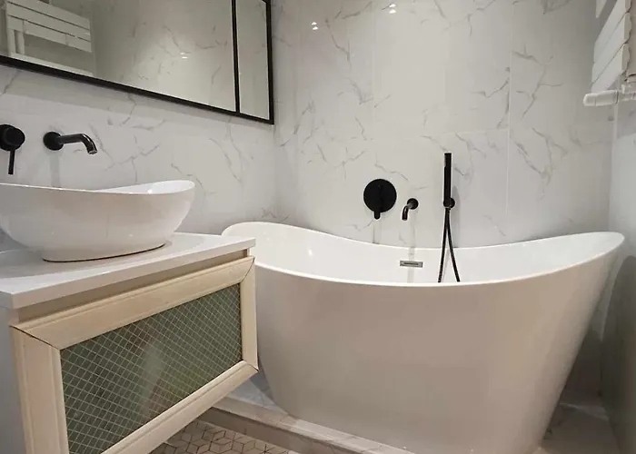 Dwupokojowy 51 M2 Apartment *